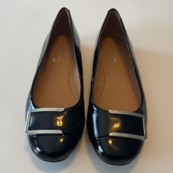 (2 for $45) Coach Black Patent Round Toe Shoes - Picture 2 of 5